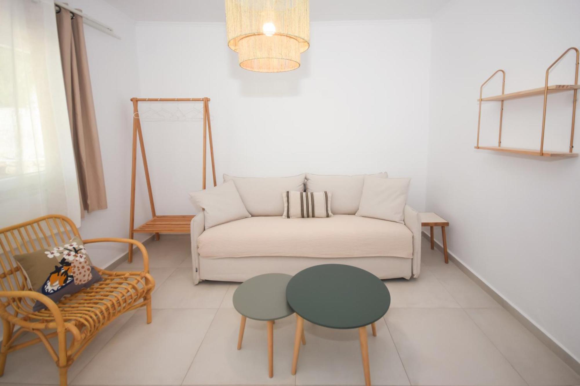 Elia Apartments ฟาลาซาร์นา ภายนอก รูปภาพ