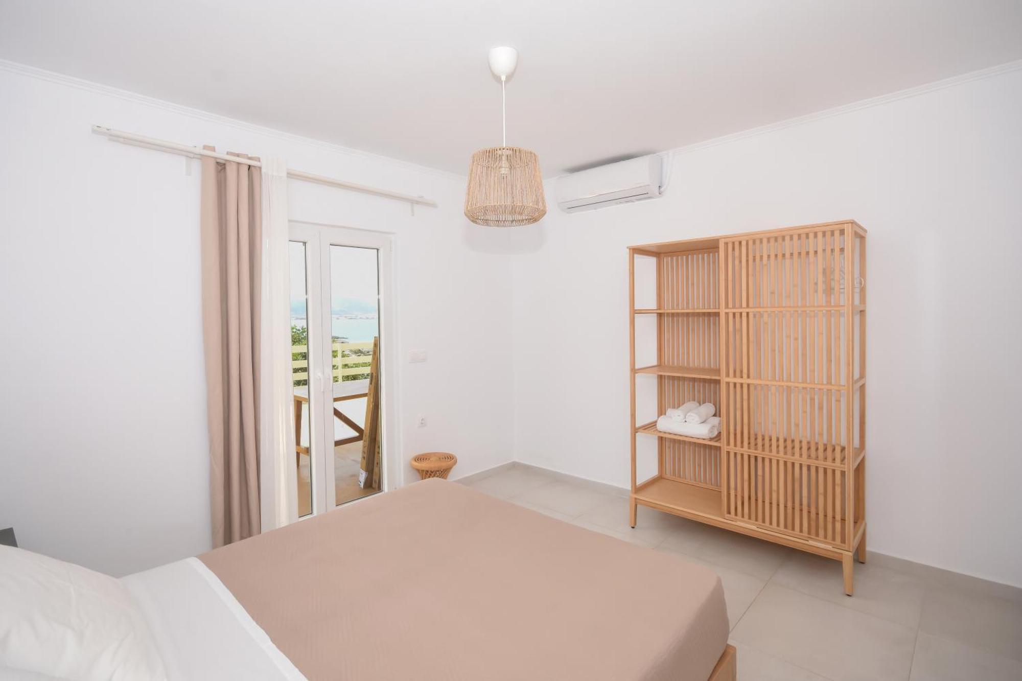 Elia Apartments ฟาลาซาร์นา ภายนอก รูปภาพ
